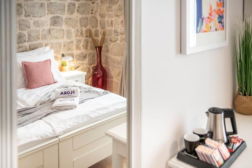 Flora-Heartbeat Old City Three Bedrooms Apartment Dubrovnik Exterior foto